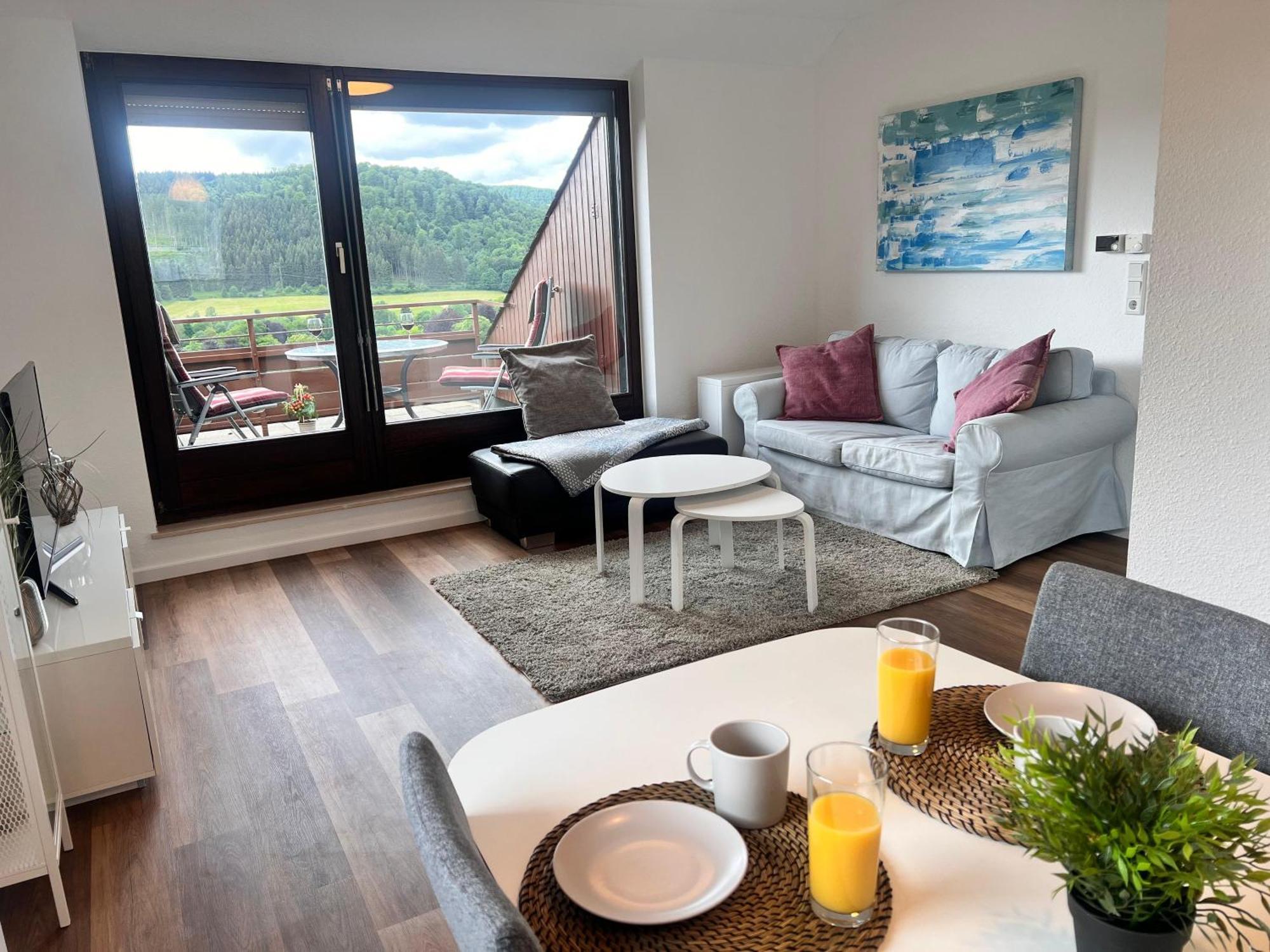 Gemuetliche 3-Zimmer-Wohnung Mit Panoramablick Und Kostenlosem Ueberdachten Parkplatz Winterberg Extérieur photo